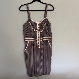 Super cute navy and cream dress, size large